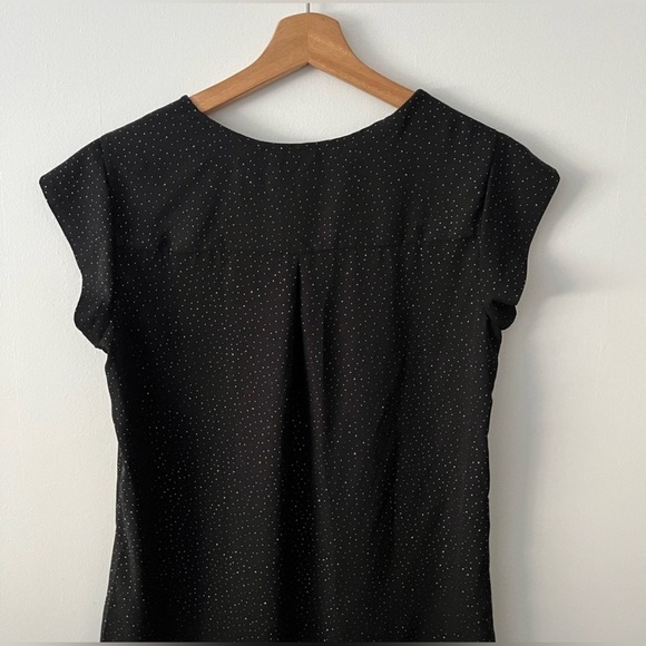 NWT Reitmans Black Cap Sleeve sequin blouse small PTP 19inch - Picture 5 of 7